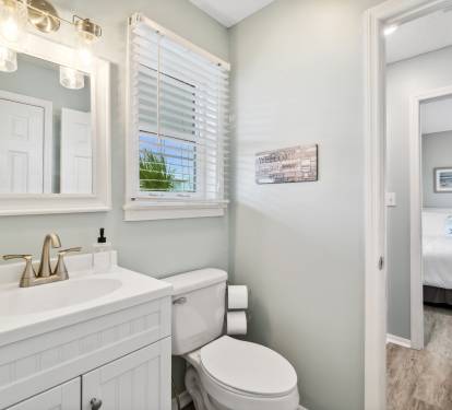 Jack and Gill bathroom