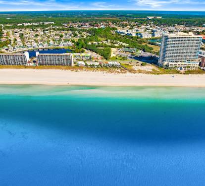 One Block from the Beach – Easy 5-Minute Walk
