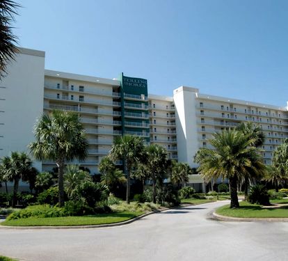 Gulf Front Resort in the Heart of Destin