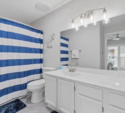Ensuite Master Bathroom