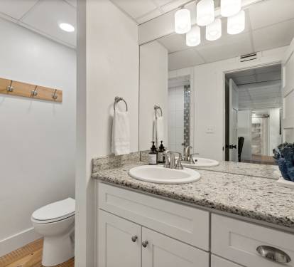Bunk Bathroom