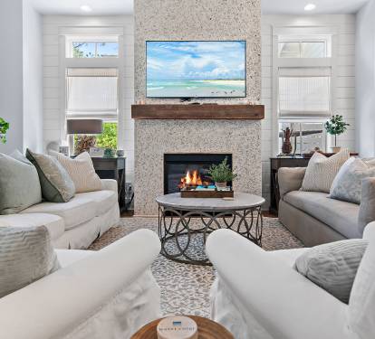 Beautiful living room with lots of seating