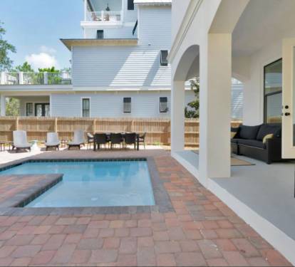 Private Pool with Sun Deck