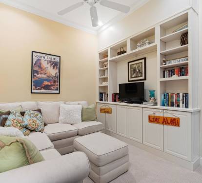 3rd Floor Seating Area