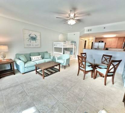 Living Room/Dining