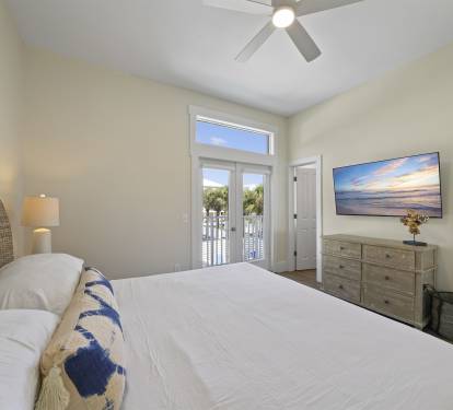 2nd Floor King Bedroom with Pool View
