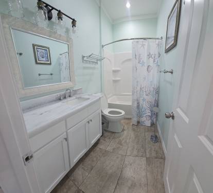 Guest Bathroom 