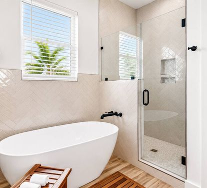Private Bath – King Suite #1