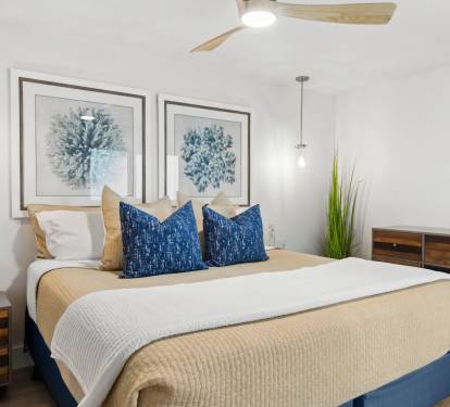 Gorgeous King primary suite.  New mattress 