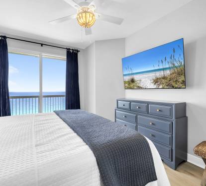 Unwind after a beach day with this 65" smart TV—enjoy provided YouTube TV or easily log into your favorite streaming apps.