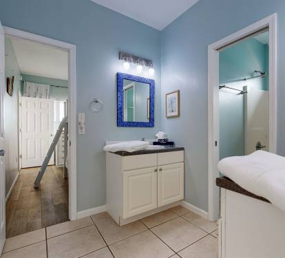 Second bathroom features 2 sinks