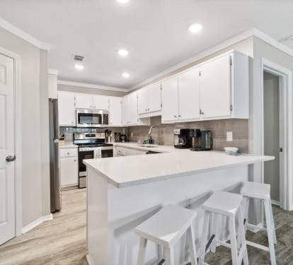 Beautiful and updated kitchen