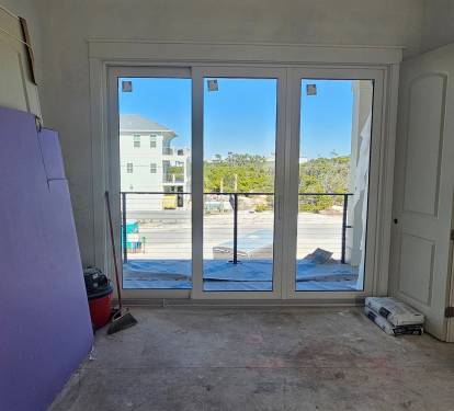 Queen Bedroom with Balcony