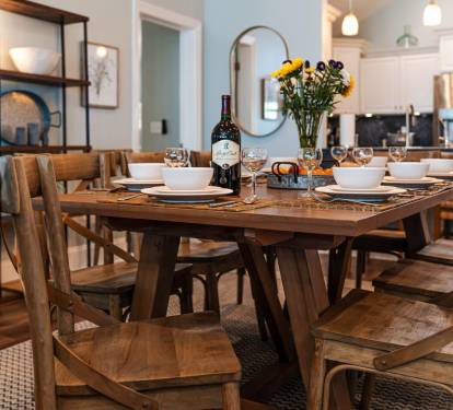 SunScape's Farm Table Extends to Seat Ten