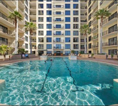 Pool on 4th floor. Heated in winter