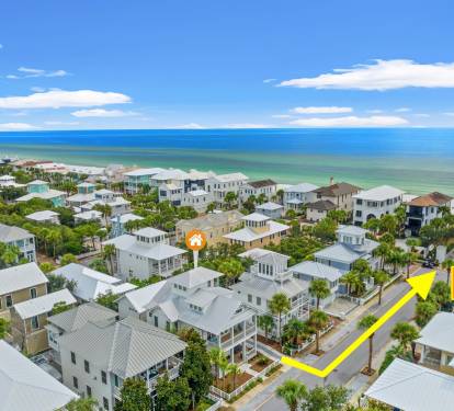 Just 2 houses from beach walk over!