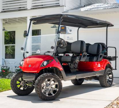 The convenient golf cart is at your complete disposal, allowing you to explore the area and travel to the beach with ease.