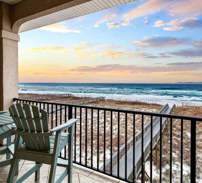Gorgeous sunrise and sunset from the veranda!