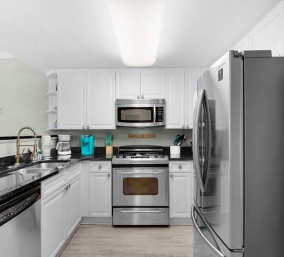 Fully equipped kitchen