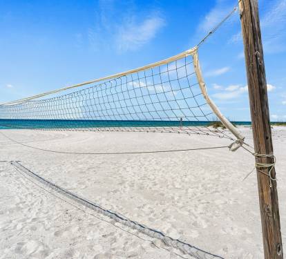 Pinnacle Port Beach Volleyball
