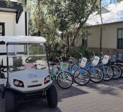  Golf Cart & Bikes Included
Your stay comes with a street-legal EZ-GO golf cart and six bikes—five adult bikes and one adult trike—making it easy to explore 30A in true coastal style. Enjoy the freedom of car-free adventures. ?