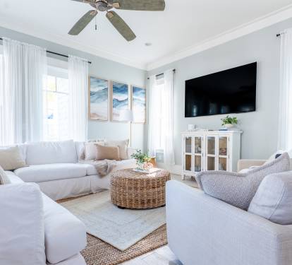 1st Floor Living Room