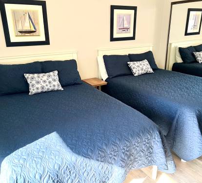 3rd bedroom has 2 queen beds