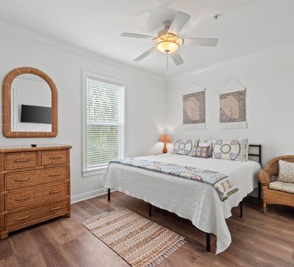 Main Floor Guest Bedroom 1 (King)