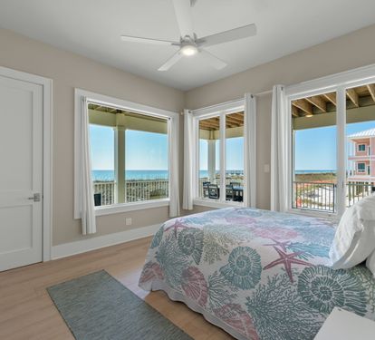 Guest Bedroom 1 (Queen)