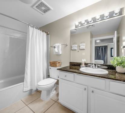 Ensuite bathroom 