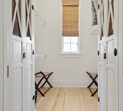 Master closet large enough for Pack-N-Play