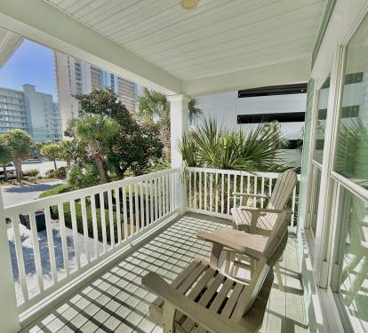 Spacious upstairs balcony with ample seating