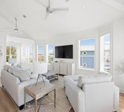 Third Floor: Living Area