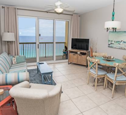 Beautiful, Cozy Ocean Suite