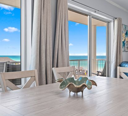 Dining area overlooking the Emerald Coast