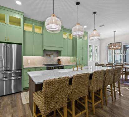 Kitchen island + seating