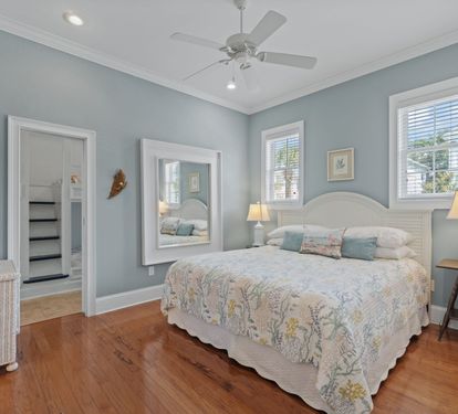 Downstairs King with adjacent bunk room
