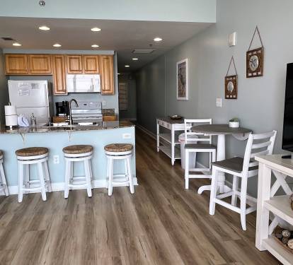 Swivel bar stools & dinette set