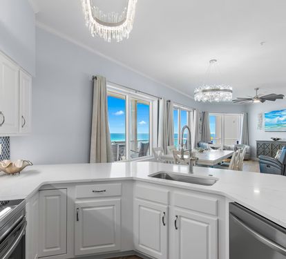 Breakfast bar with seating