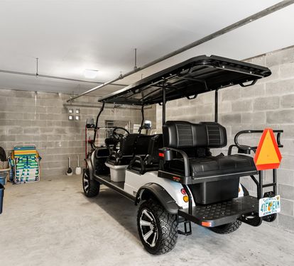 Six-seat electric golf cart