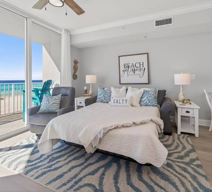 Pull out queen sofa bed in living area