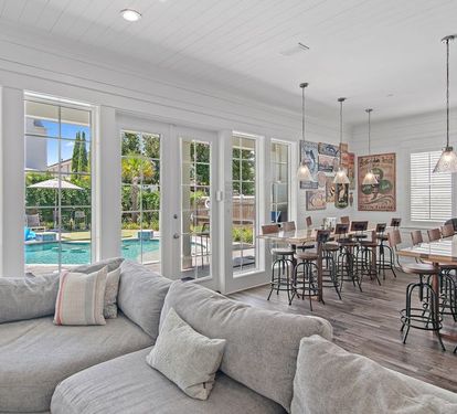 Seamless Flow for Indoor and Outdoor Gatherings