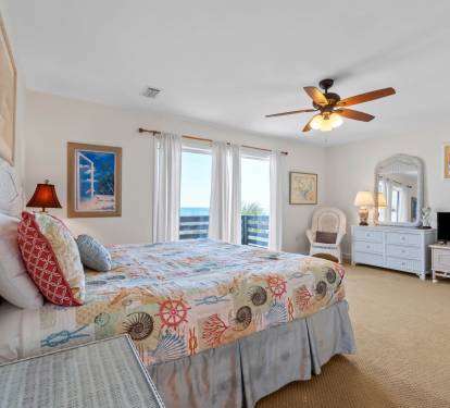 Master Bedroom (King)