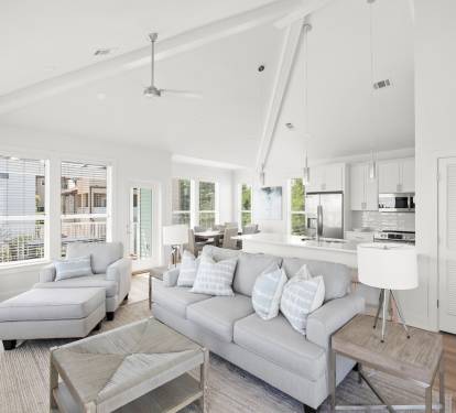 Third Floor: Living Area