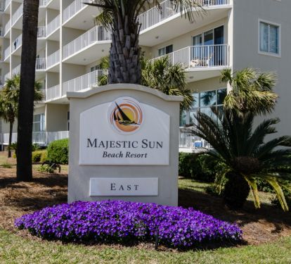 Welcome to Tropical Breezes at Majestic Sun!