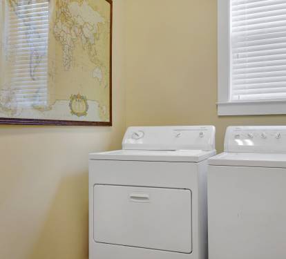 first floor full size washer/dryer in laundry room