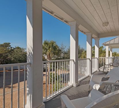 a view from balcony at The Flip Flop Inn