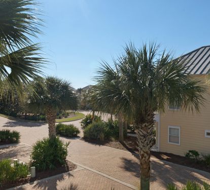 Only 23 Cottages located in this quaint pavered street community