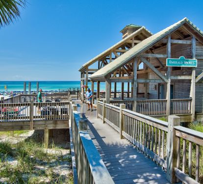 Private Beach and Pavilion with Restrooms, Showers, Beach Service and Bar n Grill