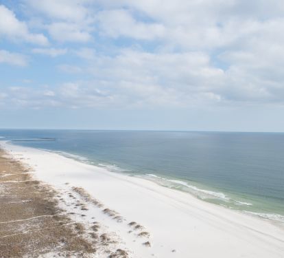 Views for days! Great Boat watching through Perdido Pass morning and evening!